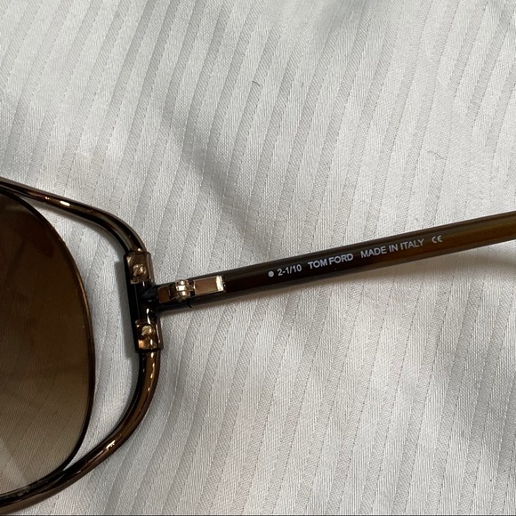 Tom Ford | Eugenia Oversized Sunglasses - Picture 4 of 10